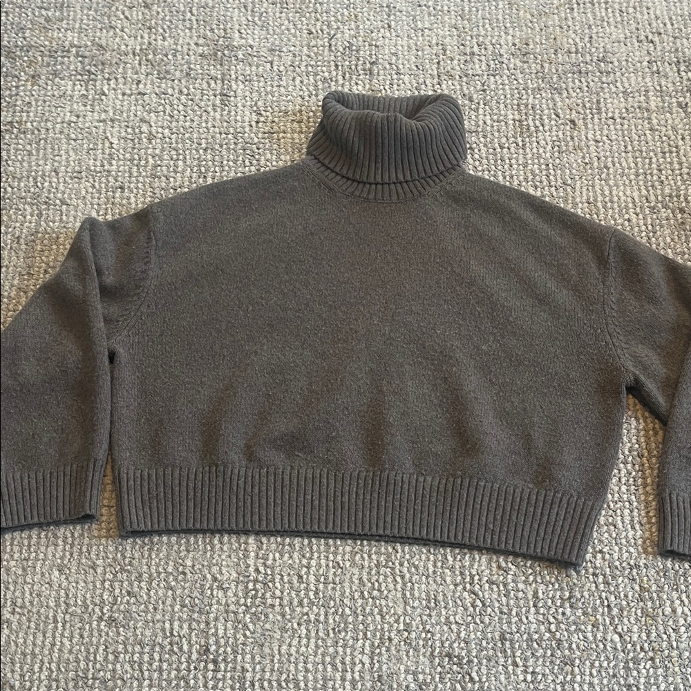 Women's Heather Dark Taupe H&M Turtleneck Sweater